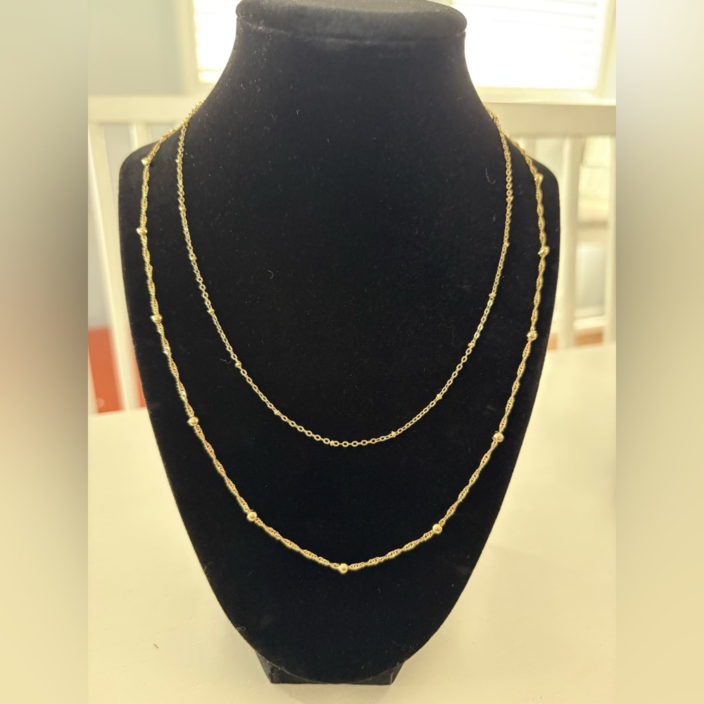 2 dainty, simple, classic 14k filled necklaces. Chains are 16.5” and 23”.